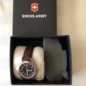 Ladies Swiss army wristwatch NEW